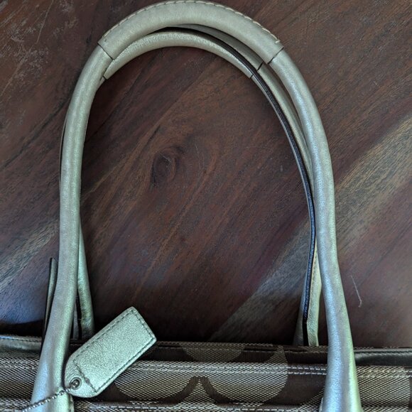 Coach Hampton Madeline Signature Satchel 11557 - Picture 11 of 11